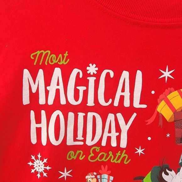 Disney Parks Tshirt Tee Womens L Red Disney Christmas Walt Disney World 2018 - Picture 3 of 8